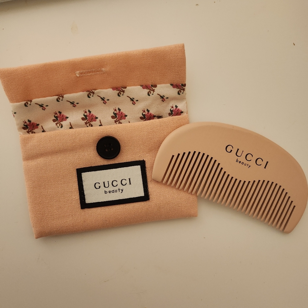 Gucci Beauty Pouch and Comb